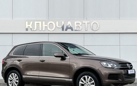 Volkswagen Touareg III, 2012 год, 2 180 000 рублей, 3 фотография