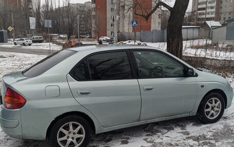 Toyota Prius IV XW50, 1998 год, 4 фотография