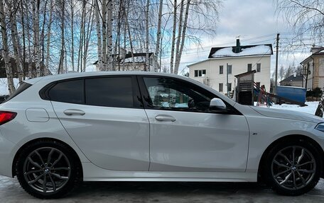 BMW 1 серия, 2021 год, 3 150 000 рублей, 5 фотография