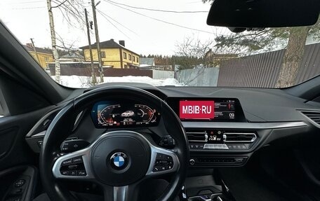 BMW 1 серия, 2021 год, 3 150 000 рублей, 11 фотография