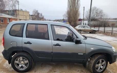 Chevrolet Niva I рестайлинг, 2012 год, 490 000 рублей, 10 фотография