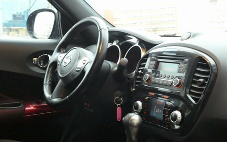 Nissan Juke II, 2013 год, 1 055 000 рублей, 9 фотография