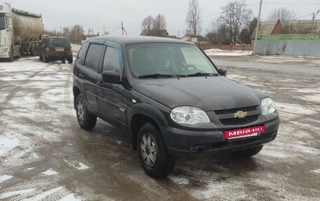 Chevrolet Niva I рестайлинг, 2015 год, 640 000 рублей, 5 фотография