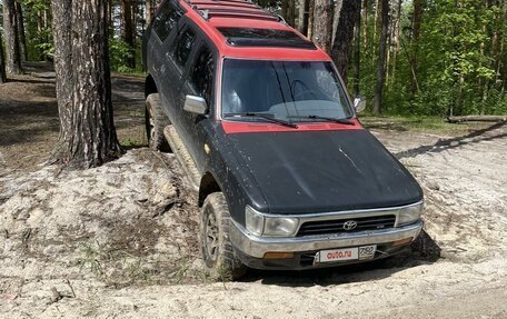 Toyota 4Runner III, 1993 год, 419 000 рублей, 2 фотография