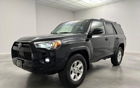 Toyota 4Runner V, 2022 год, 9 397 000 рублей, 2 фотография