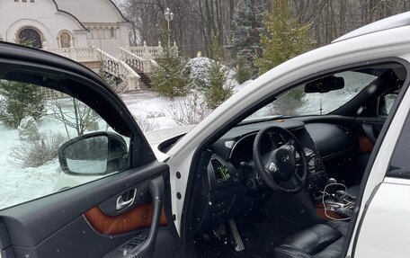 Infiniti FX II, 2010 год, 1 999 999 рублей, 8 фотография