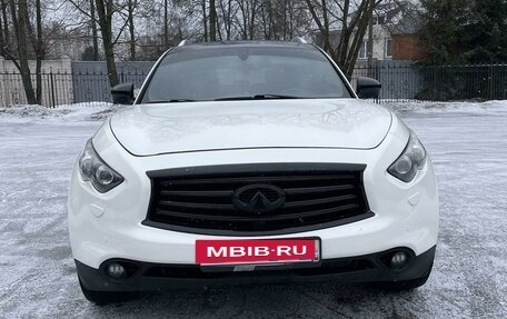 Infiniti FX II, 2010 год, 1 999 999 рублей, 16 фотография