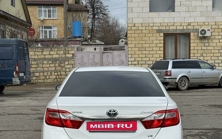 Toyota Camry, 2014 год, 1 900 000 рублей, 10 фотография