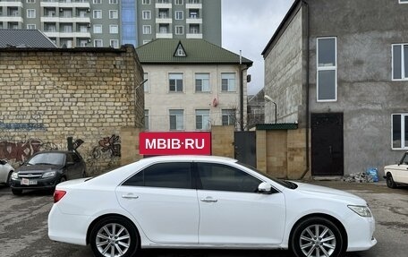 Toyota Camry, 2014 год, 1 900 000 рублей, 9 фотография