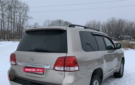 Toyota Land Cruiser 200, 2010 год, 3 300 000 рублей, 4 фотография