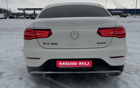 Mercedes-Benz GLC Coupe, 2017 год, 3 750 000 рублей, 2 фотография