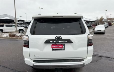 Toyota 4Runner V, 2024 год, 11 106 000 рублей, 4 фотография