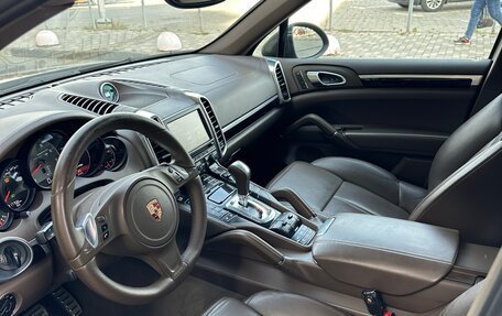 Porsche Cayenne III, 2012 год, 2 100 000 рублей, 19 фотография