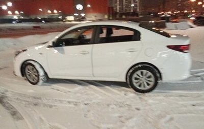 KIA Rio IV, 2021 год, 1 750 000 рублей, 1 фотография