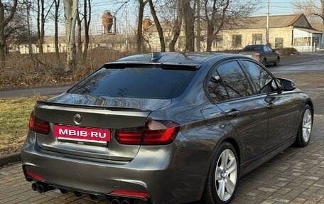 BMW 3 серия, 2012 год, 2 400 000 рублей, 2 фотография