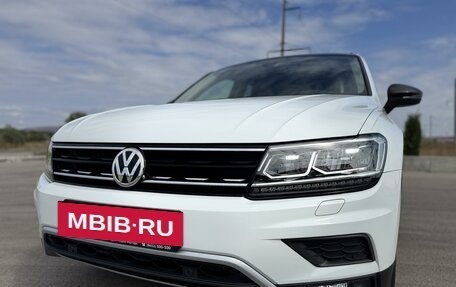 Volkswagen Tiguan II, 2019 год, 2 850 000 рублей, 3 фотография