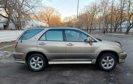 Lexus RX IV рестайлинг, 2000 год, 970 000 рублей, 4 фотография