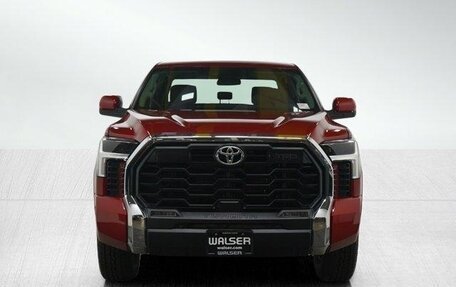 Toyota Tundra, 2022 год, 9 776 000 рублей, 2 фотография