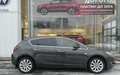 Opel Astra J, 2013 год, 945 000 рублей, 6 фотография