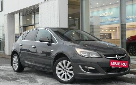 Opel Astra J, 2013 год, 945 000 рублей, 3 фотография