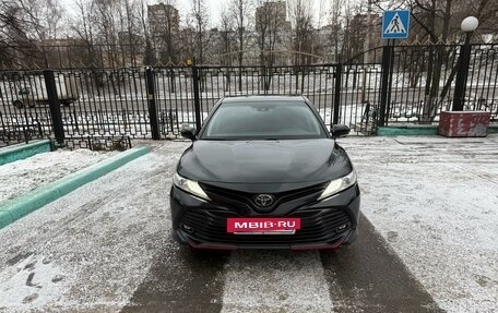 Toyota Camry, 2020 год, 2 800 000 рублей, 7 фотография