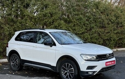 Volkswagen Tiguan II, 2019 год, 2 600 000 рублей, 1 фотография