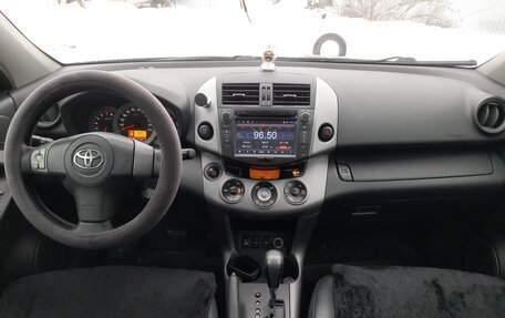 Toyota RAV4, 2008 год, 1 298 000 рублей, 8 фотография