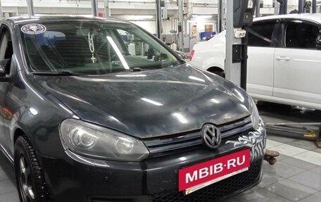 Volkswagen Golf VI, 2011 год, 840 000 рублей, 2 фотография