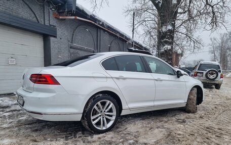 Volkswagen Passat B8 рестайлинг, 2018 год, 2 760 000 рублей, 3 фотография