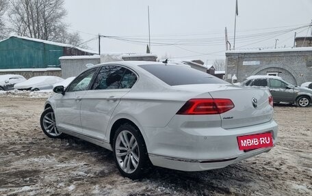 Volkswagen Passat B8 рестайлинг, 2018 год, 2 760 000 рублей, 6 фотография