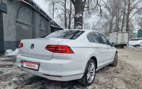 Volkswagen Passat B8 рестайлинг, 2018 год, 2 760 000 рублей, 4 фотография