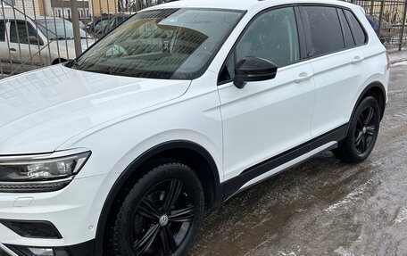 Volkswagen Tiguan II, 2019 год, 2 850 000 рублей, 7 фотография