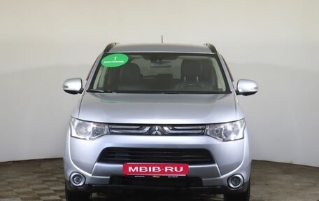 Mitsubishi Outlander III рестайлинг 3, 2012 год, 1 499 000 рублей, 2 фотография