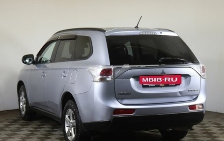 Mitsubishi Outlander III рестайлинг 3, 2012 год, 1 499 000 рублей, 7 фотография