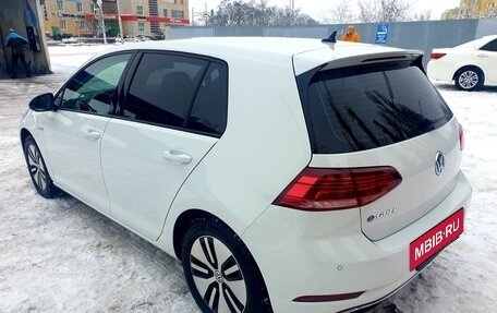 Volkswagen Golf VII, 2020 год, 2 050 000 рублей, 7 фотография