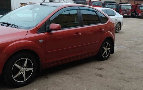 Ford Focus II рестайлинг, 2005 год, 550 000 рублей, 2 фотография