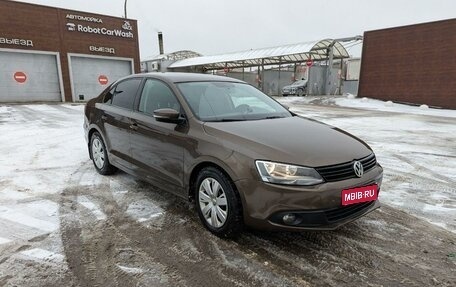 Volkswagen Jetta VI, 2011 год, 1 100 000 рублей, 1 фотография