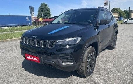 Jeep Compass II, 2022 год, 3 150 000 рублей, 1 фотография