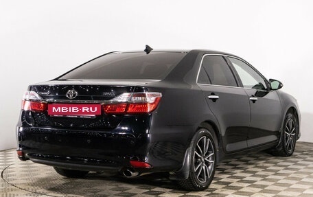 Toyota Camry, 2017 год, 1 950 000 рублей, 5 фотография