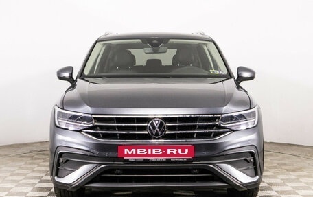 Volkswagen Tiguan II, 2022 год, 4 299 000 рублей, 2 фотография