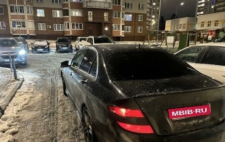 Mercedes-Benz C-Класс, 2010 год, 1 200 000 рублей, 8 фотография