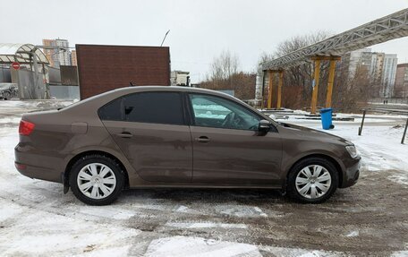 Volkswagen Jetta VI, 2011 год, 1 100 000 рублей, 4 фотография