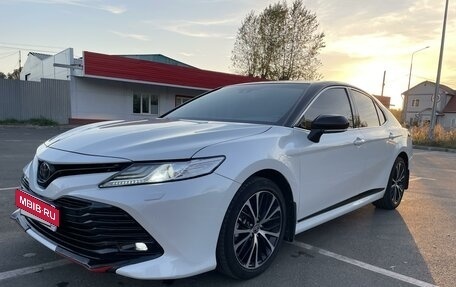 Toyota Camry, 2021 год, 3 700 000 рублей, 8 фотография