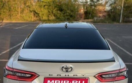 Toyota Camry, 2021 год, 3 700 000 рублей, 5 фотография