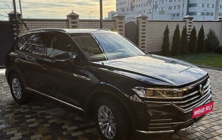 Volkswagen Touareg III, 2019 год, 5 700 000 рублей, 7 фотография