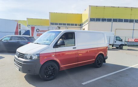 Volkswagen Transporter T5 рестайлинг, 2012 год, 1 500 000 рублей, 3 фотография