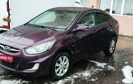 Hyundai Solaris II рестайлинг, 2011 год, 750 000 рублей, 2 фотография