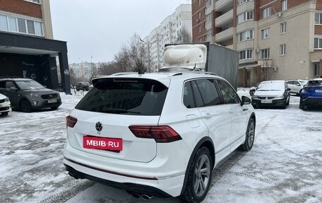 Volkswagen Tiguan II, 2022 год, 4 500 000 рублей, 5 фотография