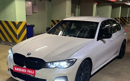 BMW 3 серия, 2019 год, 3 200 000 рублей, 3 фотография