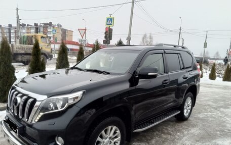 Toyota Land Cruiser Prado 150 рестайлинг 2, 2015 год, 3 500 000 рублей, 4 фотография